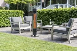 Eurom Heat And Beat Tower Terrasverwarmer -Professionele winterwarmtewinkel 900 1350 8713415334562 heat and beat tower sfeer 2