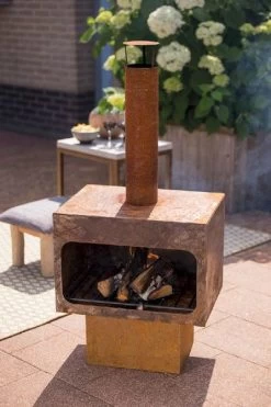 RedFire Jersey XL Tuinhaard - Roestkleur -Professionele winterwarmtewinkel 900 600 81077 lifestyle 02