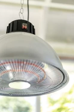 Eurom Heater 1500 Industrial Terrasverwarmer -Professionele winterwarmtewinkel 900 600 8713415333169 partytentheater 1500 ind sfeer 6