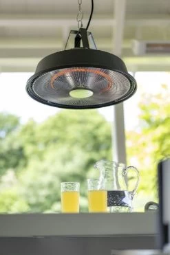 Eurom Partytent Heater 1500 Terrasverwarmer - Grijs -Professionele winterwarmtewinkel 900 600 8713415336009 partytentheater sail grey sfeer 1