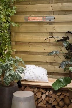 Sunred Heater Royal Diamond Wall 2000 Terrasverwarmer - Grijs -Professionele winterwarmtewinkel 900 600 rd silver 2000w lifestyle 01