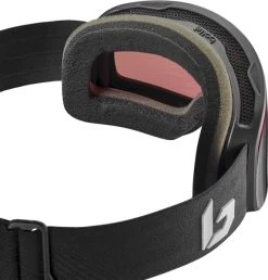 BOLLE Bollé Nevada Small Skibril - Mat Zwart - Blauwe Lens -Professionele winterwarmtewinkel bolle nevada small matte black blauwe lens 1